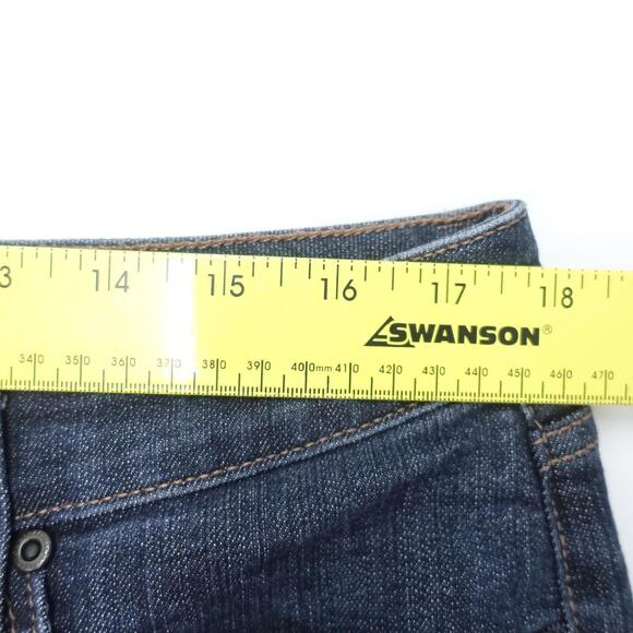 St John's Bay Jeans Women's 16 Blue Denim Stretch 5-Pockets Bootcut Leg Classic - Picture 4 of 8